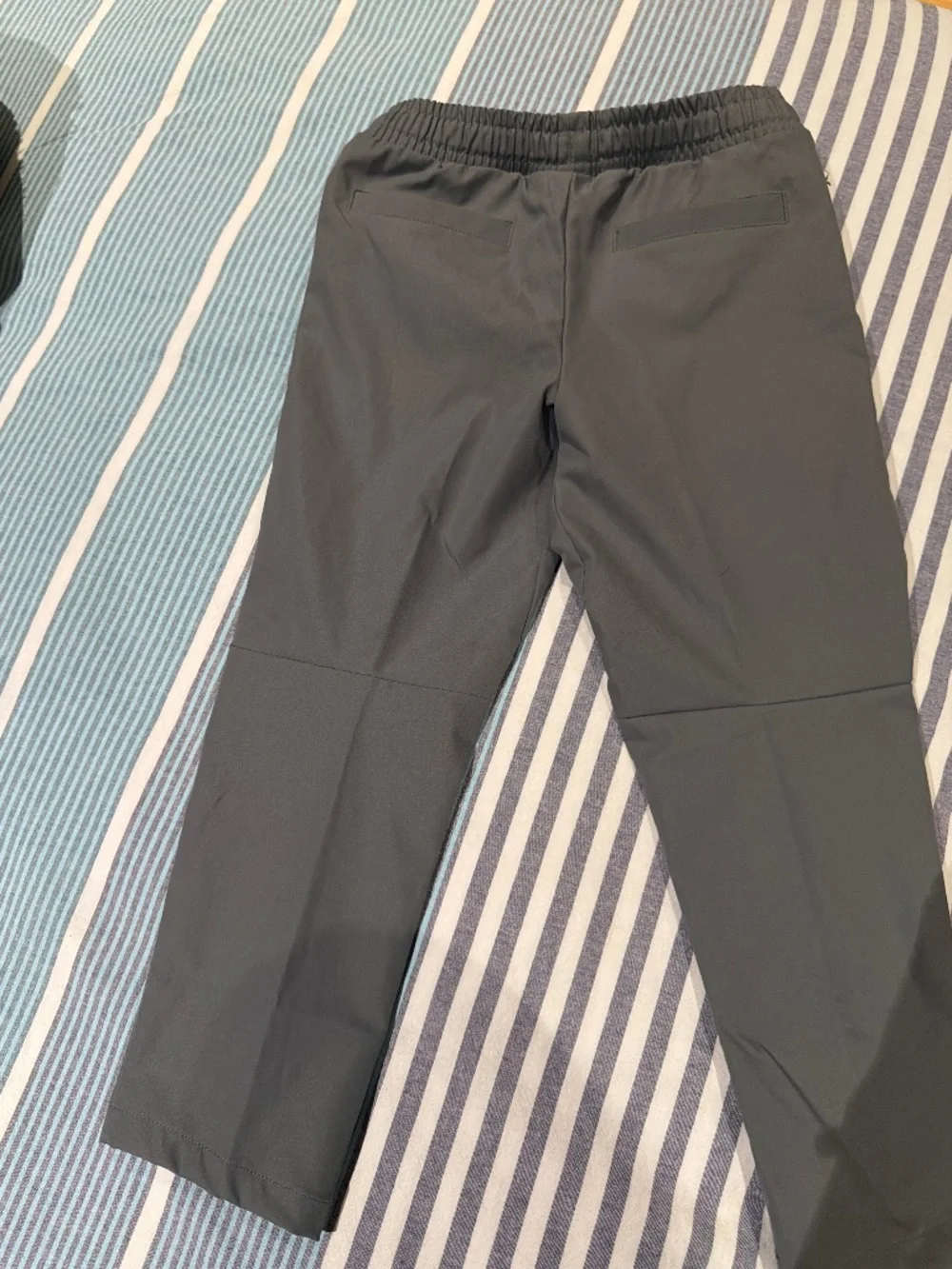 Nike woven joggers